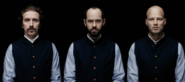 whomadewho